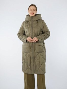Пальто женское стёганое с капюшоном