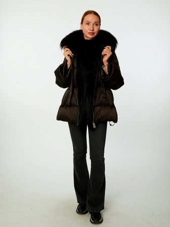 Пуховик с капюшоном и отделкой мехом лисицы