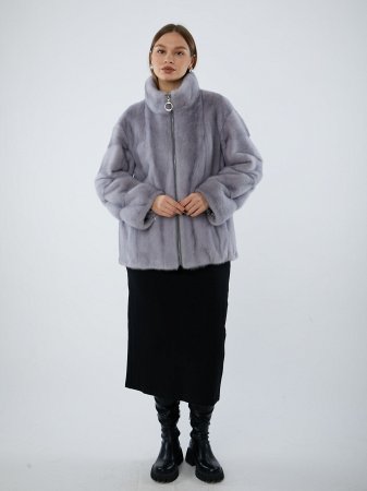 Укороченная шуба из меха норки с воротником стойкой