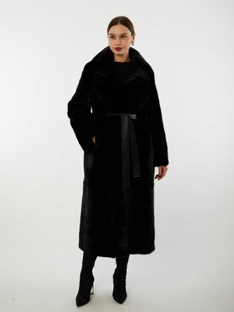 Шуба из меха норки с английским воротником