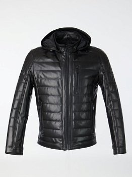 Утепленная куртка  из натуральной кожи с капюшоном