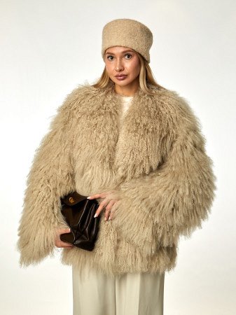Укороченная шуба из натурального меха ламы