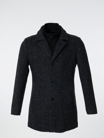 Пальто мужское с манишкой