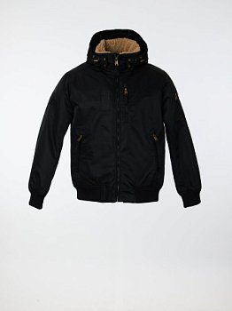 Пуховик укороченный с капюшоном