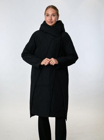 Длинный пуховик с капюшоном