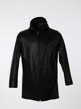 Полупальто мужское из натуральной кожи с капюшоном