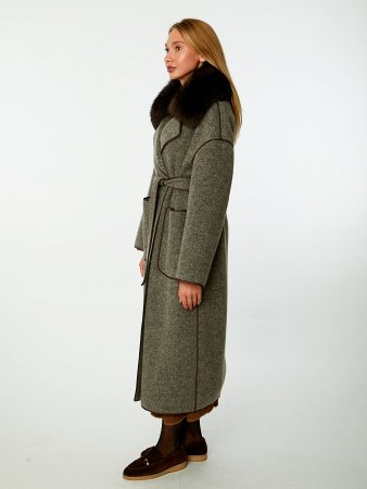 Стильное пальто из кашемира