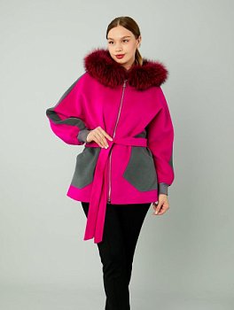 Укороченное пальто с капюшоном и поясом
