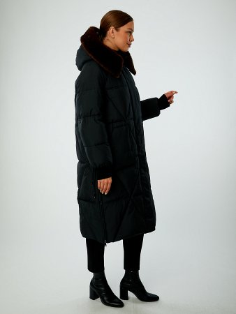 Пуховик женский с капюшоном удлинённый