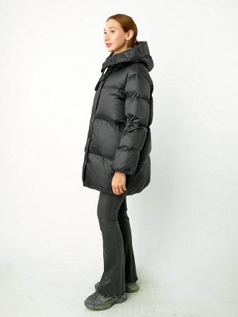Стильный пуховик с капюшоном