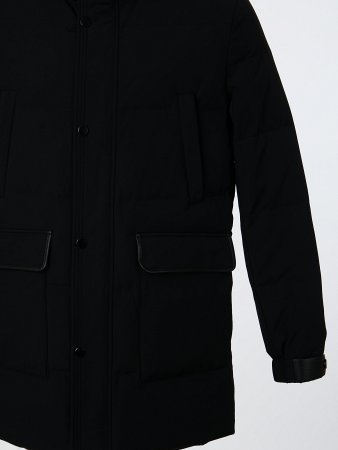 Удлиненный пуховик с капюшоном