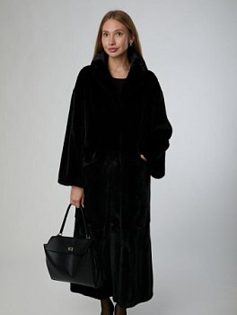 Шуба из натурального меха норки