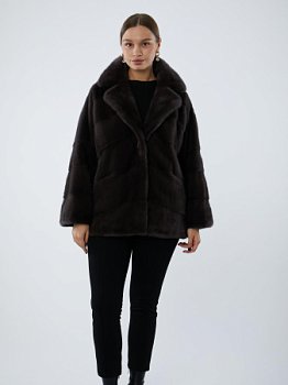 Укороченная шуба из меха норки с английским воротом