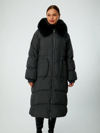 Пуховик женский удлинённый с капюшоном