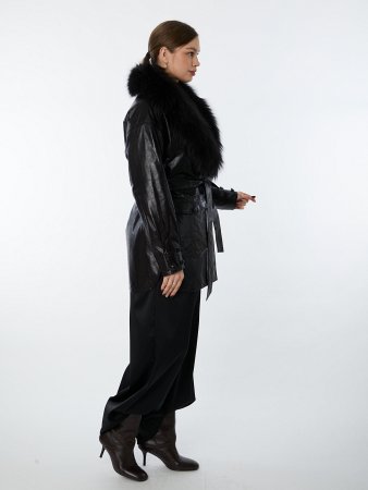 Утепленная куртка из натуральной кожи с отделкой мехом лисицы