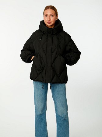 Пуховик женский стёганый с капюшоном