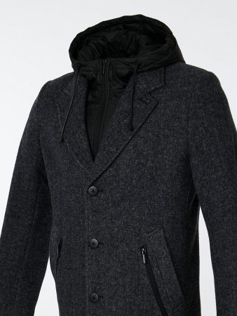 Пальто мужское с капюшоном
