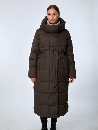 Пуховик женский с капюшоном удлинённый