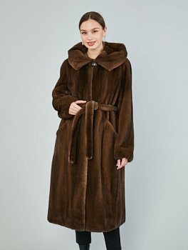 Шуба из норки с капюшоном
