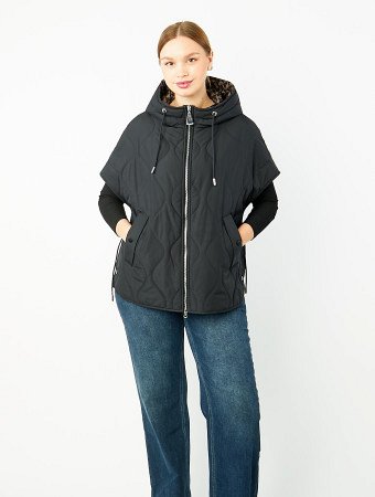 Жилет женский с капюшоном