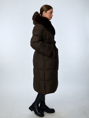 Пуховик женский удлинённый с капюшоном 