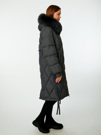 Стеганый пуховик с капюшоном