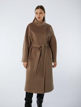 Пальто полушерстяное удлинённое с воротником-стойкой и поясом