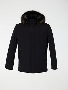 Мужской пуховик с капюшоном