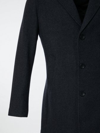 Мужское пальто с английским воротником