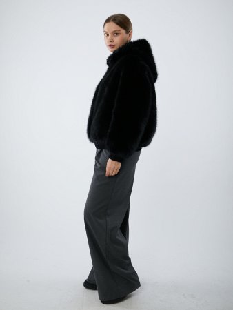 Двусторонняя куртка из экомеха с капюшоном