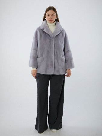 Укороченная шуба из меха норки с английским воротником