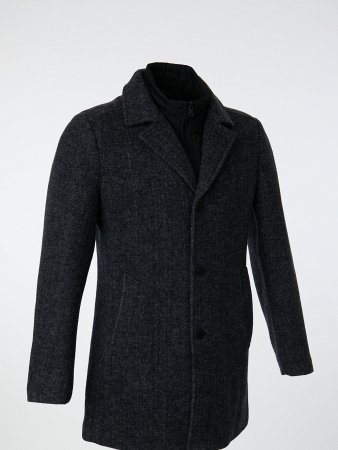 Пальто мужское с манишкой