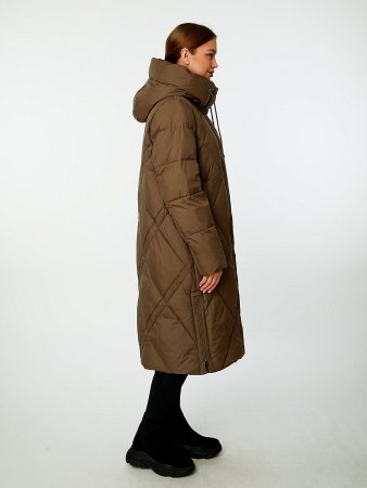 Пуховик женский удлинённый с капюшоном