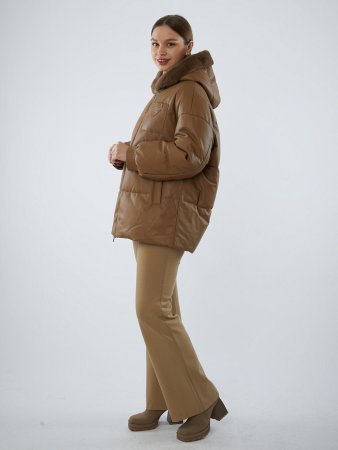 Куртка с капюшоном на пуху