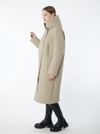 Стеганный плащ с объемным каюшоном "кобра"