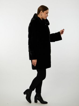 Шуба из меха норки с капюшоном