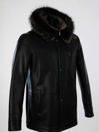 Кожаная куртка на мехе с капюшоном