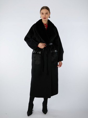 Стильное пальто со съемным мехом ноки