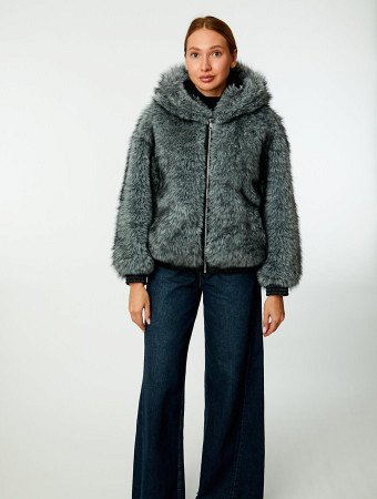 Куртка-бомбер с капюшоном из экомеха