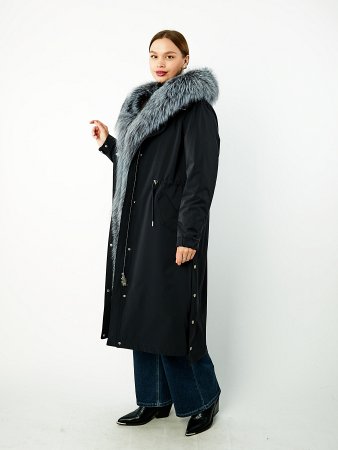 Длинная парка с капюшоном