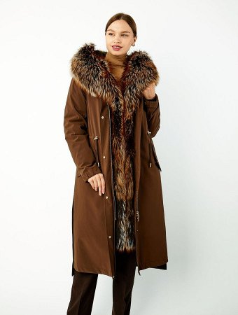 Длинная парка с капюшоном