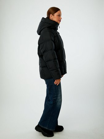 Пуховик женский стёганый с капюшоном