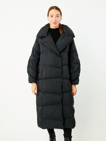 Удлиненный пуховик 