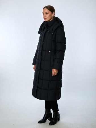 Пуховик женский удлинённый с капюшоном