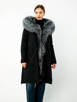 Парка с капюшоном