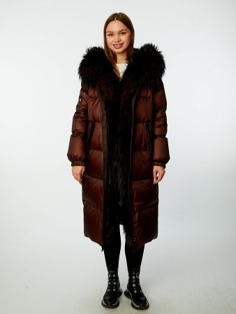 Длинный пуховик с капюшоном и отделкой мехом лисицы