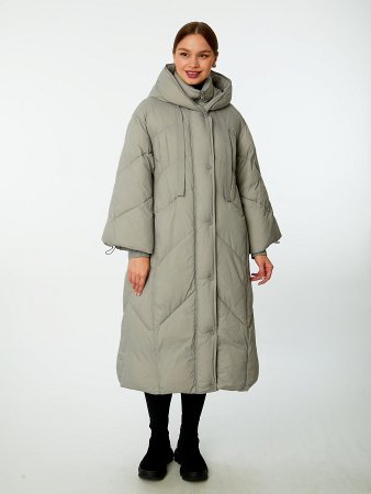 Пуховик женский удлинённый с капюшоном