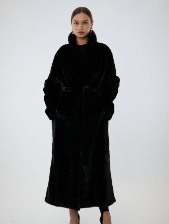 Шуба из меха норки с шалевым воротником