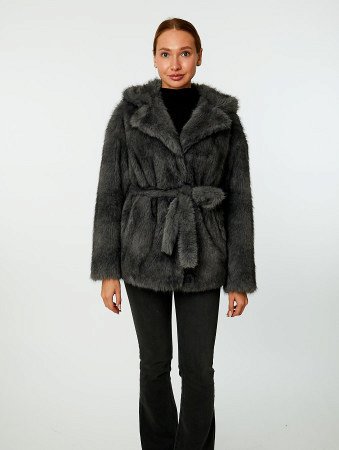 Куртка из искусственного меха с капюшоном