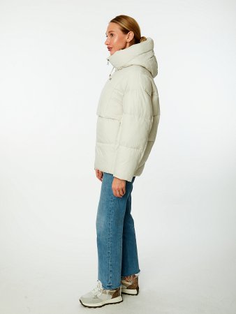 Пуховик женский стёганый с капюшоном